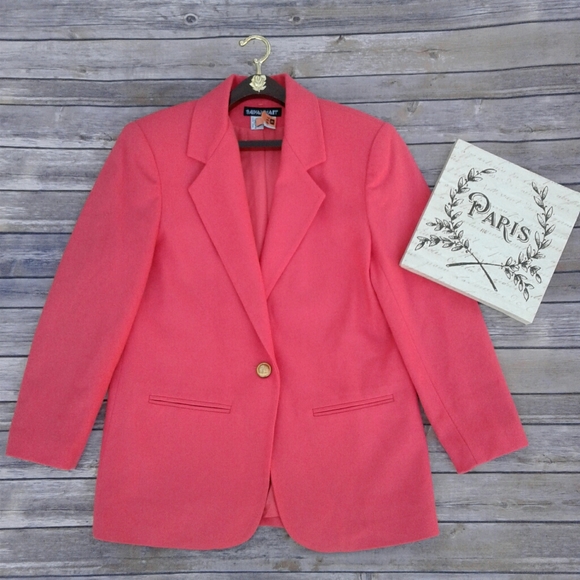 Savannah Jackets & Blazers - 💯Wool single breasted one button oversized blazer